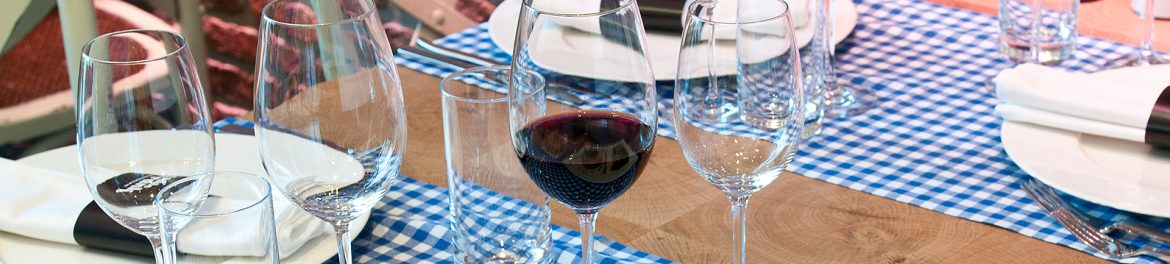 vin rouge vins carte des vins boisson la table de frank restaurant steinfort luxembourg resto restaurant luxembourg resto tripadvisor restaurant arlon gault millau